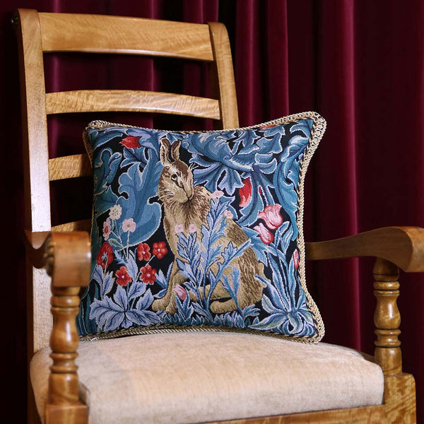 William Morris The Forest Hare - Cushion Cover Art 45cm*45cm